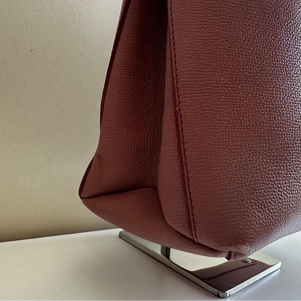 Burberry handbag - Picture 4 of 13